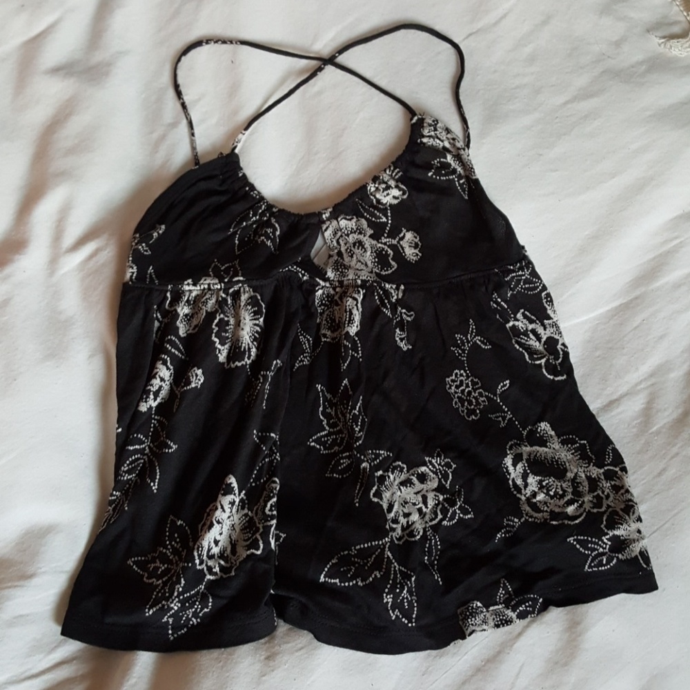 Ecote size small tank top.